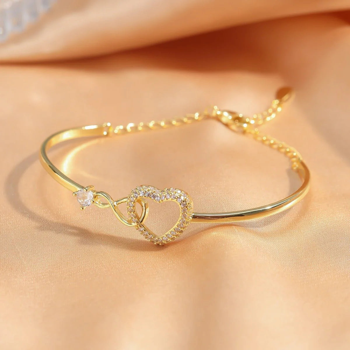 Hollowed Heart Shape Bracelet