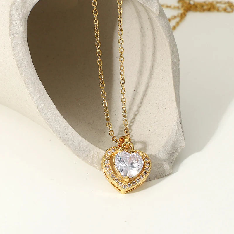 Elegant Heart Geometry Pendant Necklace