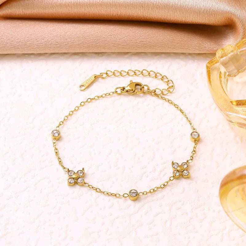 Floral Retro Bloom Bracelet