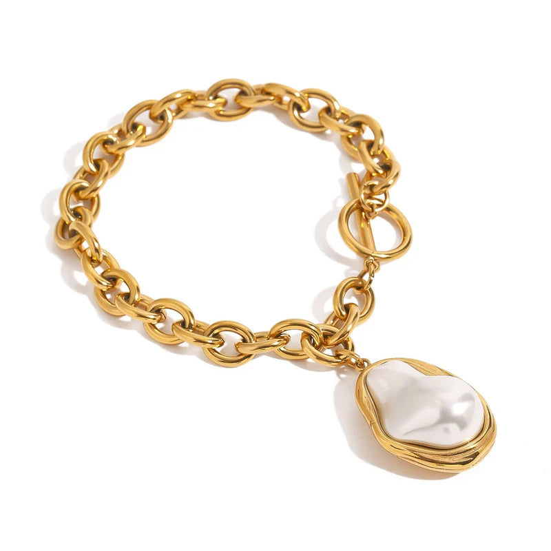 Oval pearl bracelet