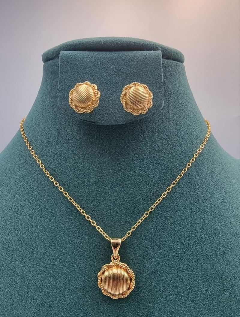 Textured Medallion Set