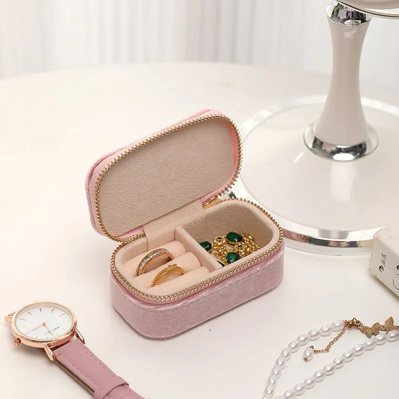 Velvet Essential Travel Case